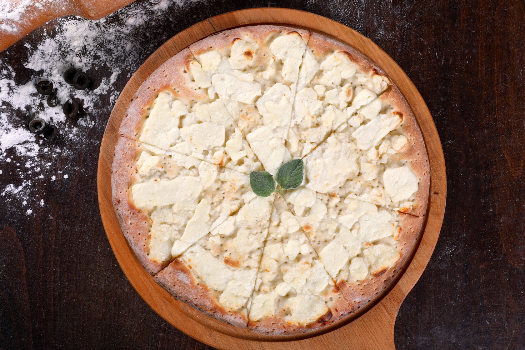 منقوشة جبنة حلومي