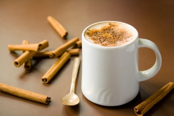 سحلب مع القرفة